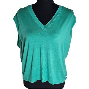 Kelly Green Viscose Soft V-neck T-shirt Medium